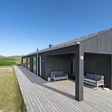 Aiko - 50m From The Sea By Interhome